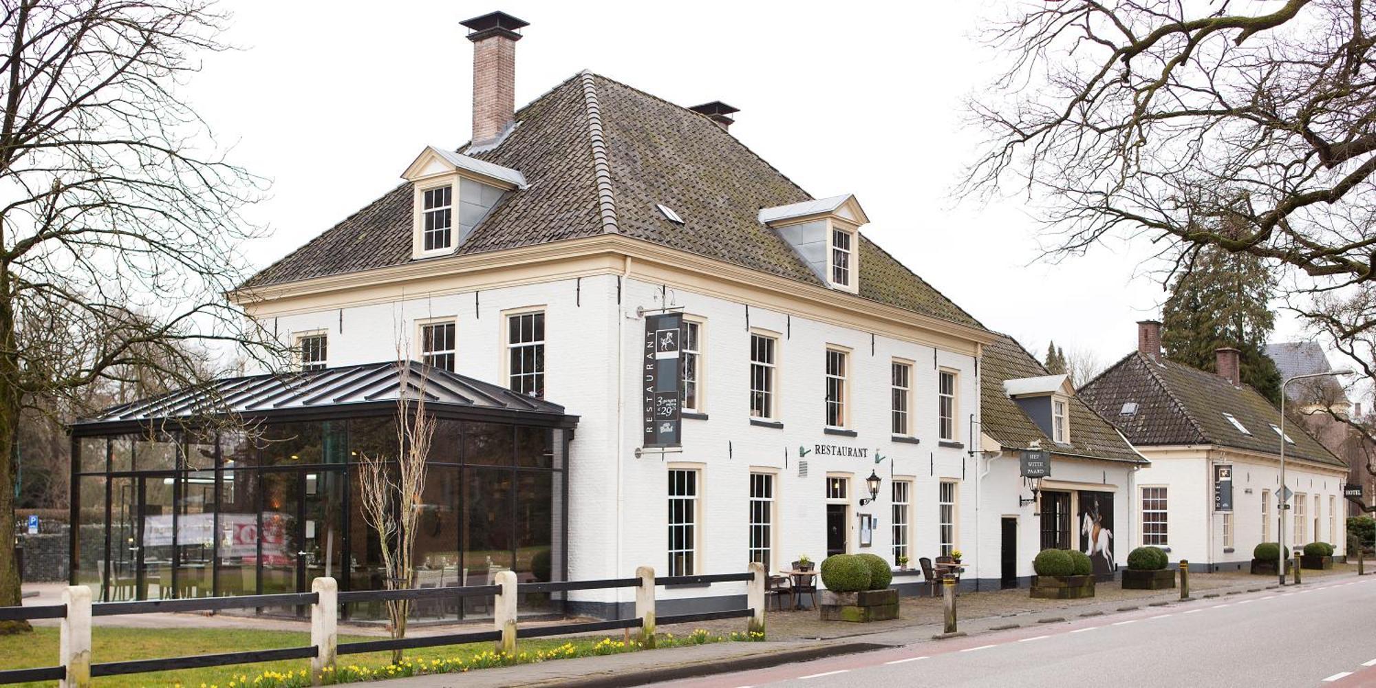 Hotel Restaurant Het Witte Paard Delden Bagian luar foto