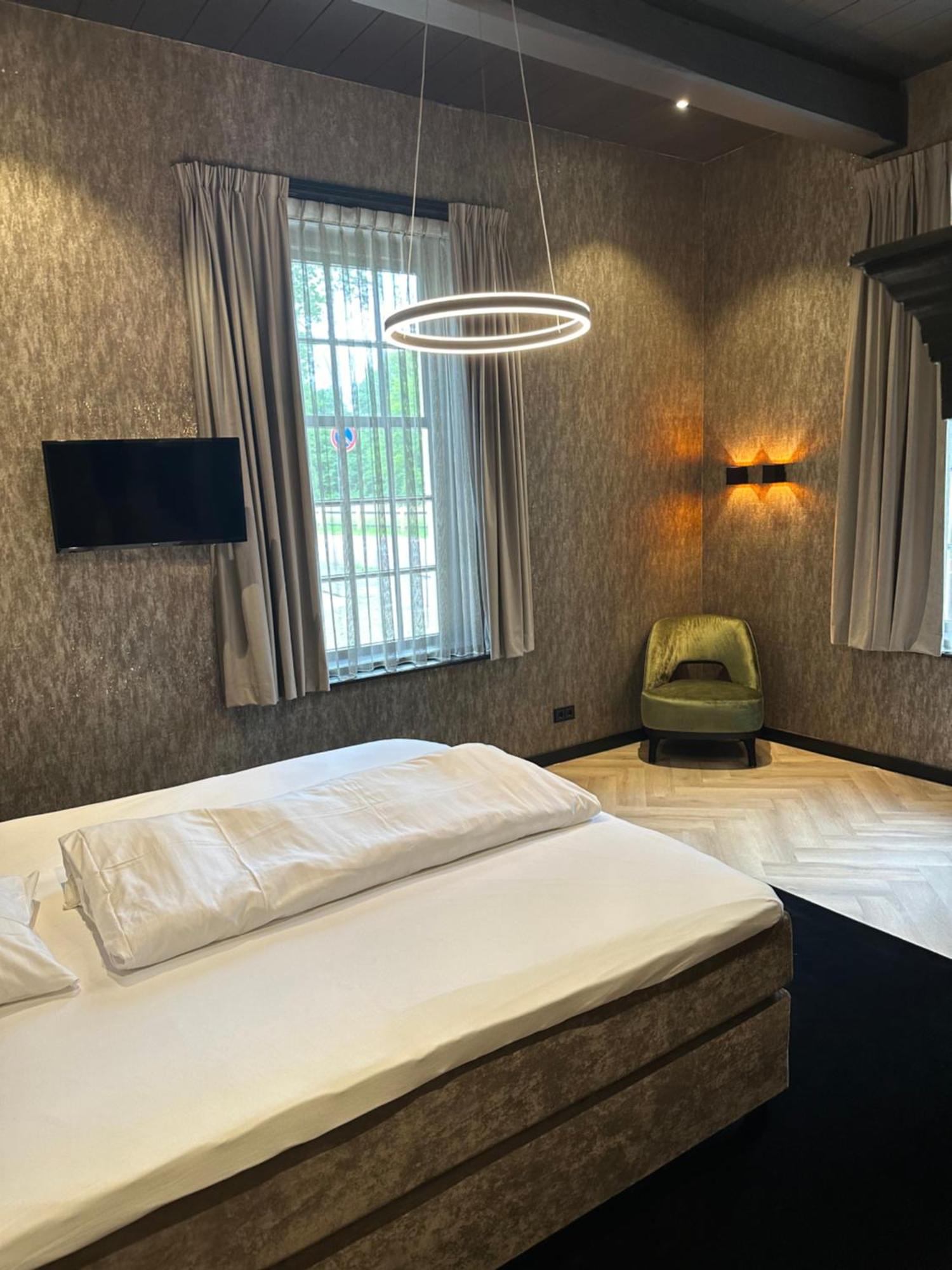 Hotel Restaurant Het Witte Paard Delden Bagian luar foto