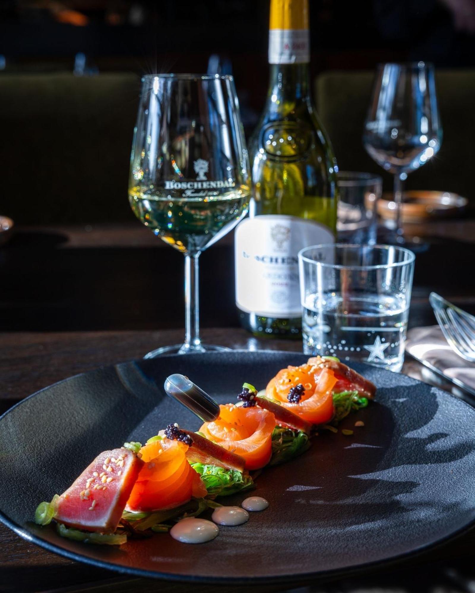 Hotel Restaurant Het Witte Paard Delden Bagian luar foto