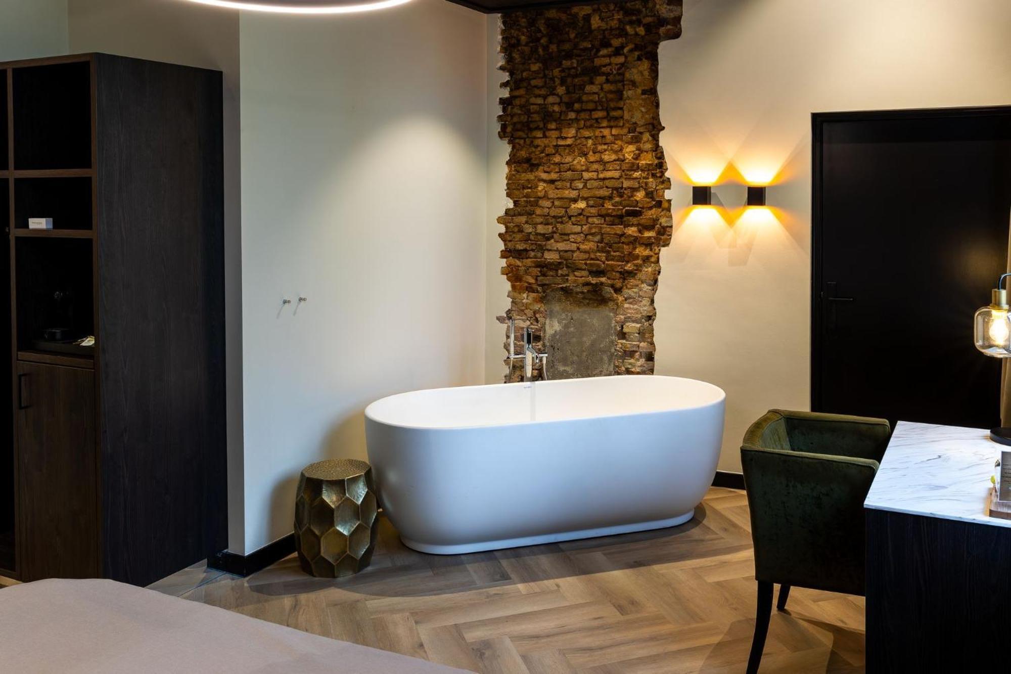 Hotel Restaurant Het Witte Paard Delden Bagian luar foto